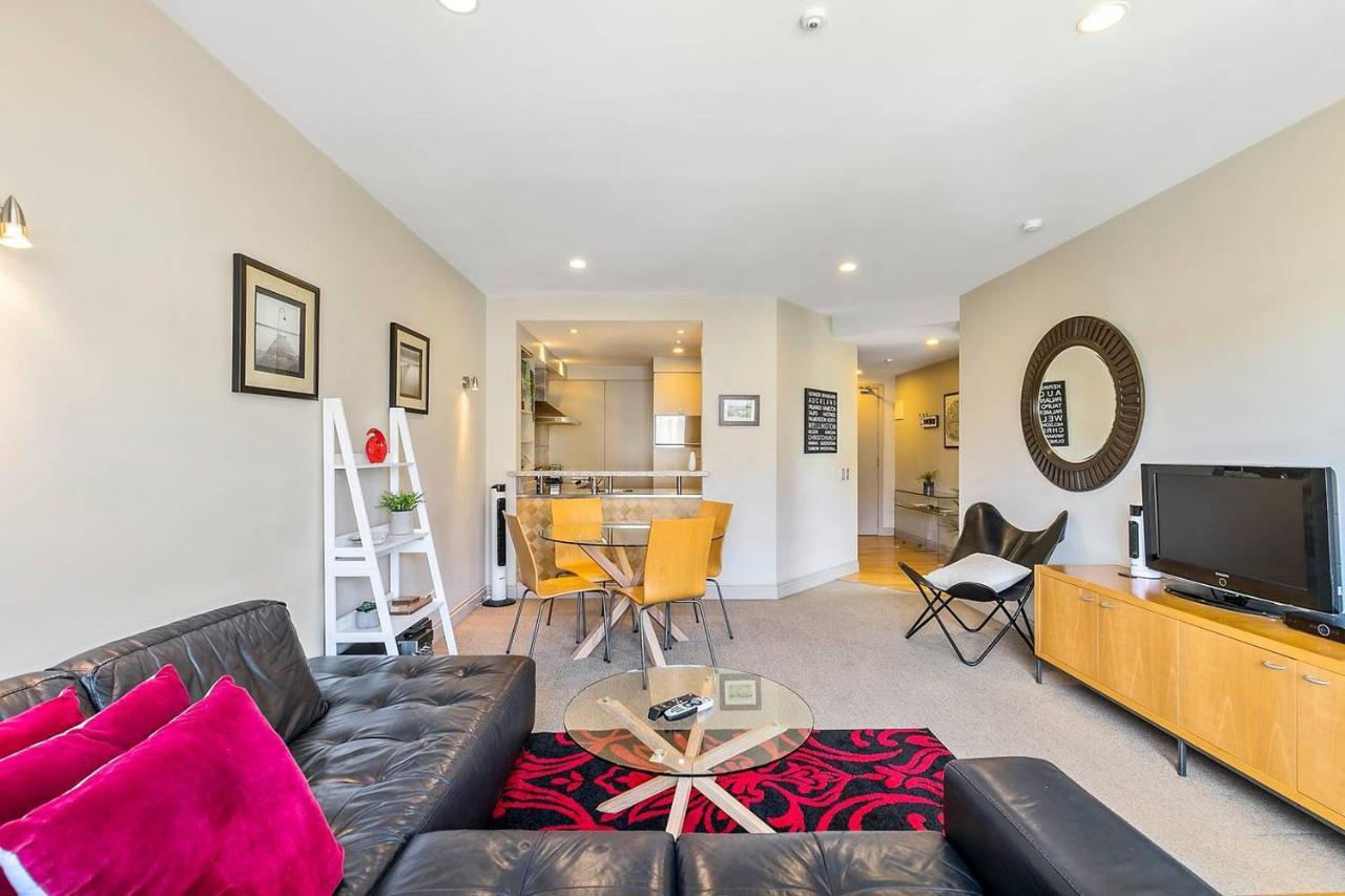 Enormous One Bedroom Beauty In Cbd! Free Parking Auckland Ngoại thất bức ảnh
